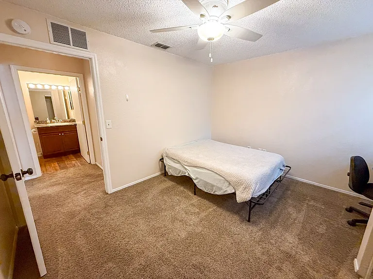 3705 SW 27th St #924 — Photo 12