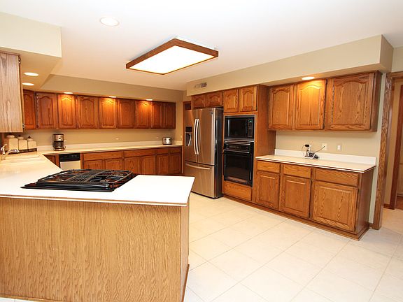 2nd image of 6 Shearwater Ct