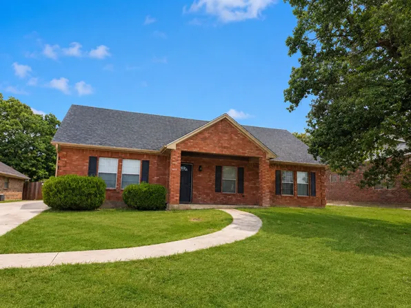 5532 E Rosedale St, Fort Worth, TX 76112