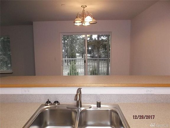5th image of 1640 SW Mulberry Pl APT C303