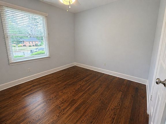 5th image of 2311 Pinecliff Dr