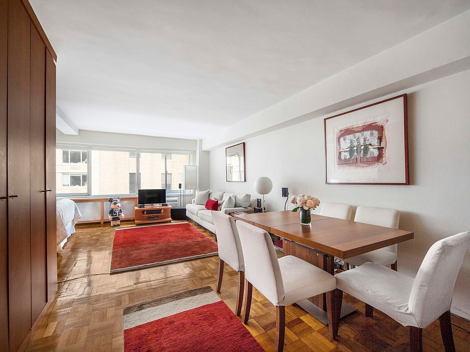 1st image of 240 E 55th St APT 6D