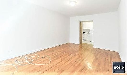 2nd image of 340 E 53rd St #3B1