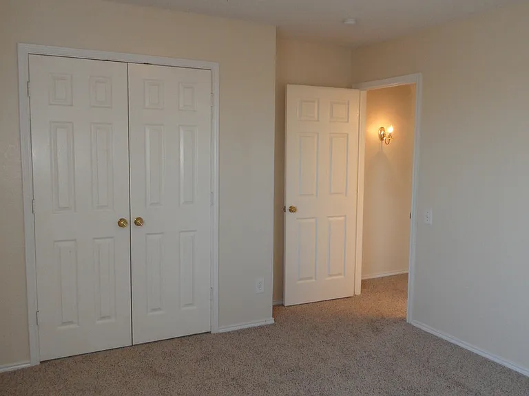 3412 Derby Ct — Photo 20