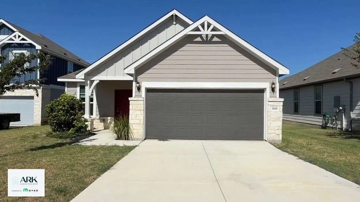 3 bed, 2.0 bath, 1408 sqft, $1,400 — Photo 1