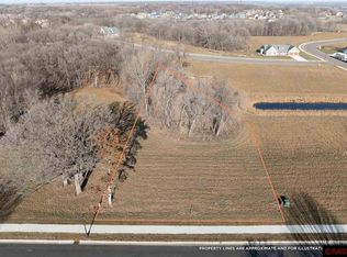 1682 Countryside Dr, North Mankato, MN 56003