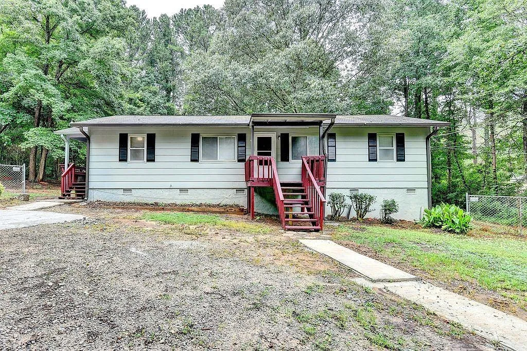 1 bed, 1.0 bath, 1085 sqft, $1,150 — Photo 1