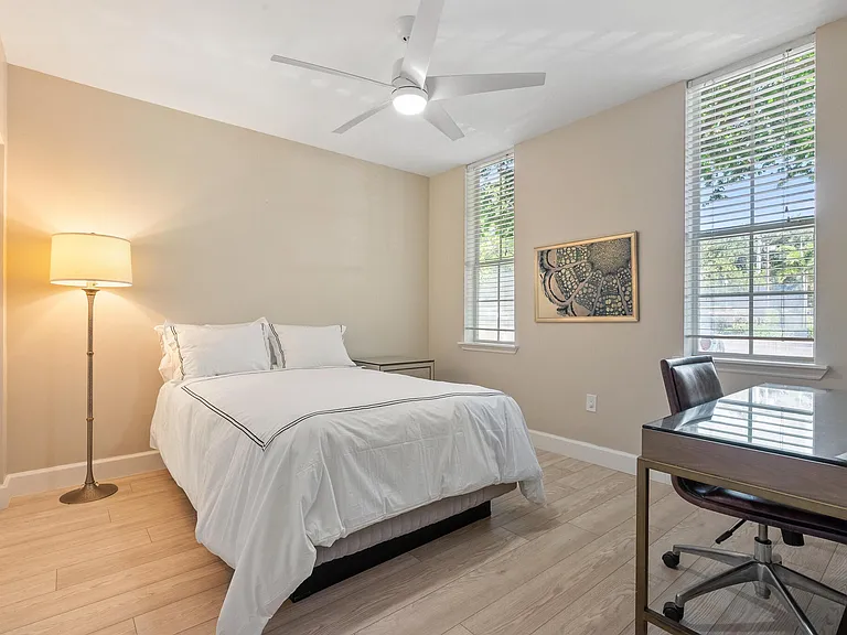 610 Fern St — Photo 12