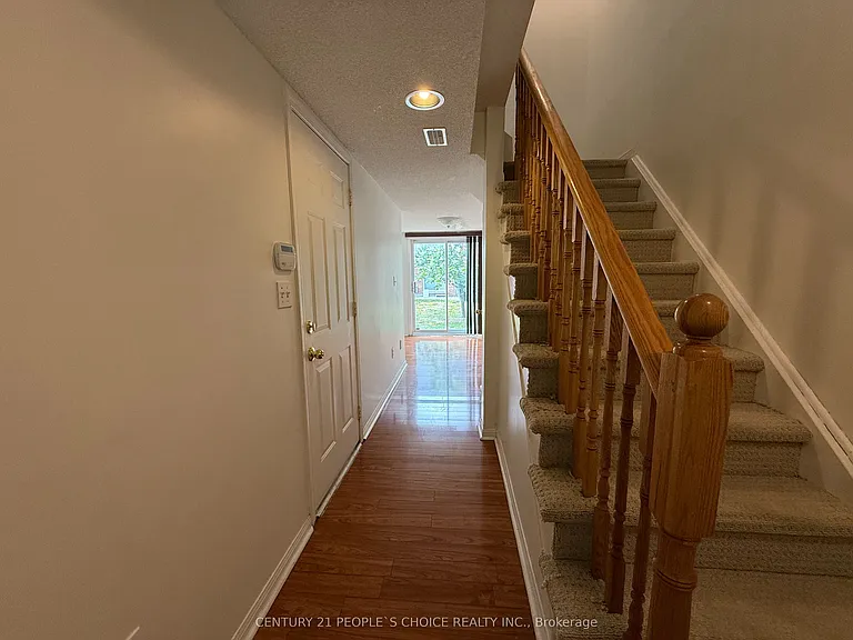 80 Acorn Pl #182 — Photo 21
