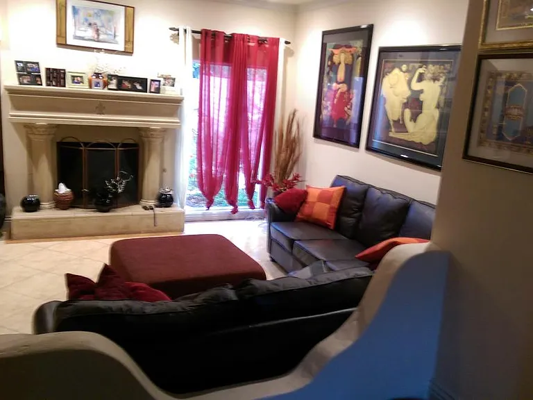 4074 Old Topanga Canyon Rd — Photo 3