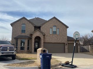 11012 SW 39th Ct, Mustang, OK 73064