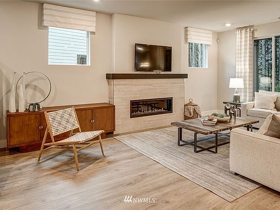 5th image of 33251 SE Glacier Avenue SE Avenue SE #176
