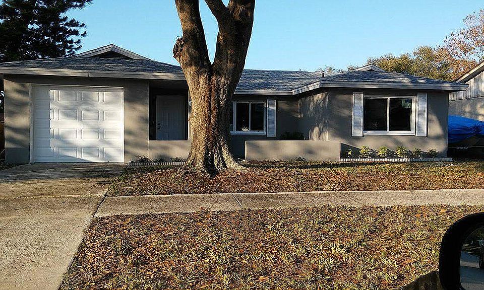 1st image of 9013 107th Ave N
