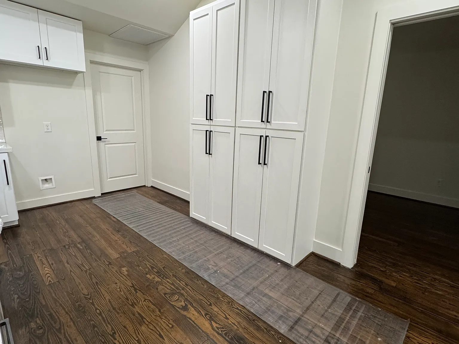 1614 Edwards St — Photo 4