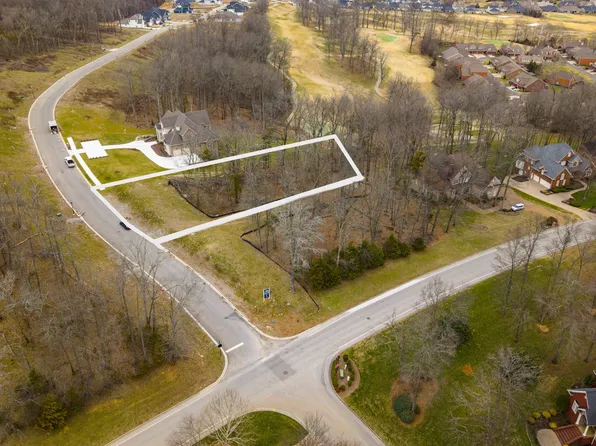 1173 Callaway Dr, Lebanon, TN 37087