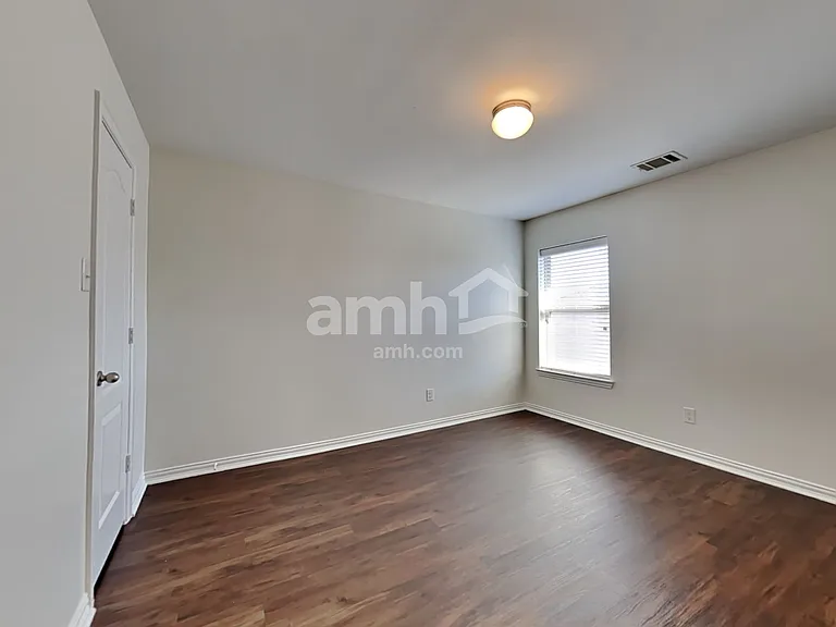813 Lovebird Ln — Photo 21
