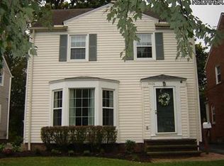 3606 Northcliffe Rd, University Heights, OH 44118