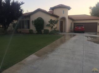 227 Solecita Way, Bakersfield, CA 93314
