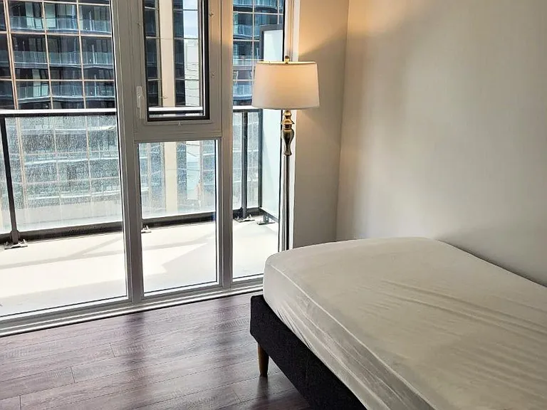 20 Edward St #904 — Photo 7