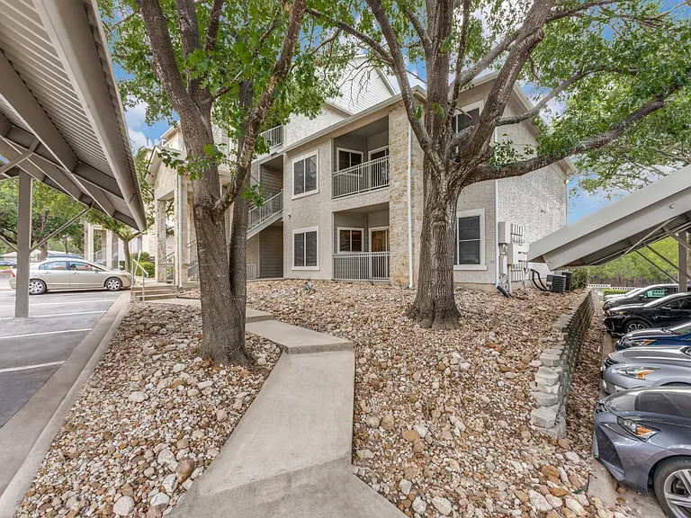 Canyon Ridge — Photo 27