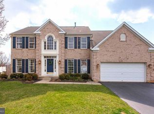 642 Tanglewood Dr, Sykesville, MD 21784