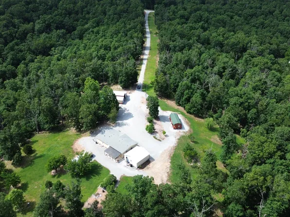 64899 E 225th Rd, Wyandotte, OK 74370