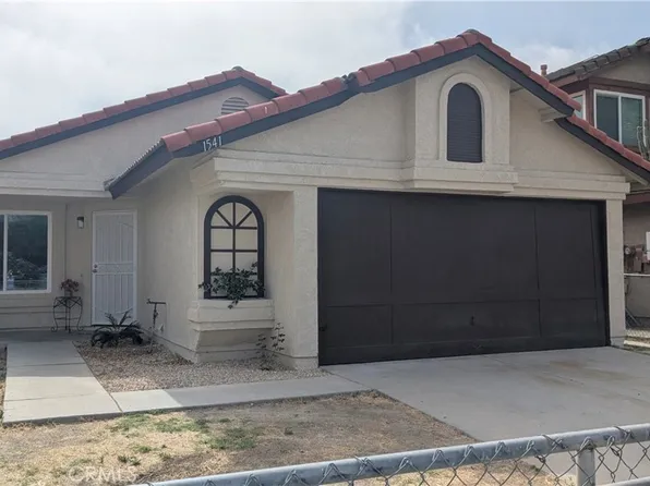 1541 Apple Creek Dr, Perris, CA 92571