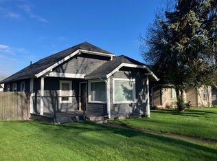 617 Oregon Way, Longview, WA 98632