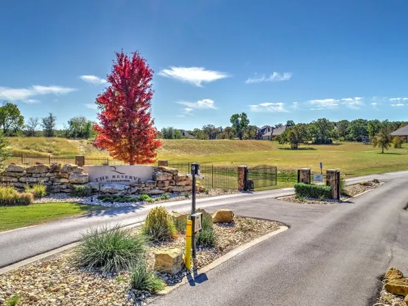 278 S Sugartree Dr, Lipan, TX 76462