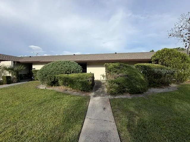 2 bed, 1.0 bath, 808 sqft, $1,550 — Photo 1