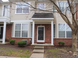 3842 Cherry Creek Ln, Sterling Heights, MI