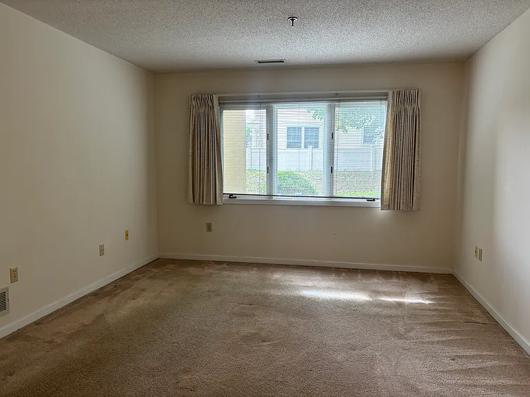 75 Washington Ave #4-101 — Photo 7