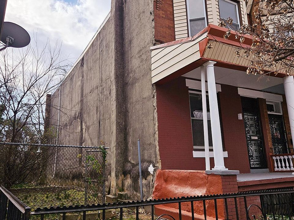 2nd image of 1612 W Butler St