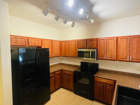 1702 E Bell Rd, Phoenix, AZ