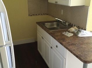 144 Foster Rd, Hallandale Beach, FL 33009