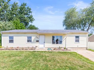 320 Haller Ave, Romeoville, IL 60446