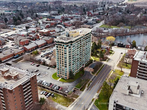 100 Millside Dr #509, Milton, ON L9T 5E2