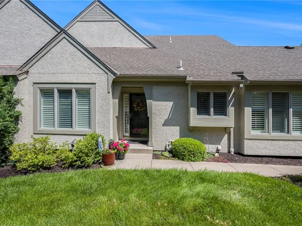 14426 Marty St, Overland Park, KS 66223