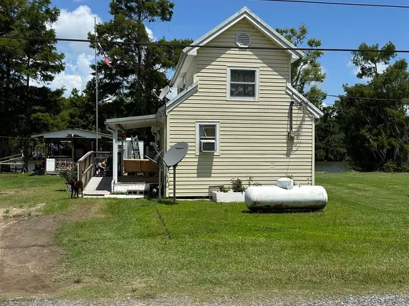1088A Landry Dr, Morgan City, LA 70380