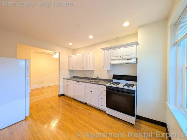 331 Harvard St, Cambridge, MA