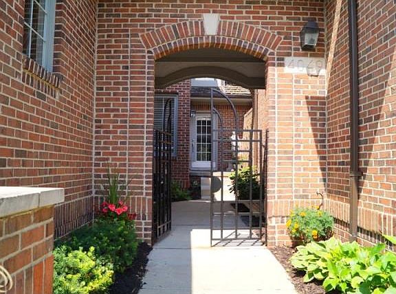 3rd image of 4049 Cranbrook Ct #1