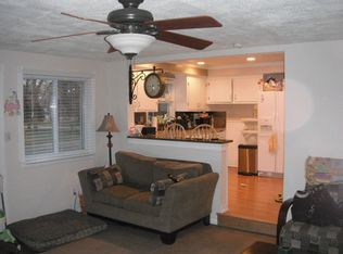 2645 Hessel Ave, Rochester Hills, MI 48307