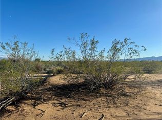 3689 N Santa Cruz Rd, Golden Valley, AZ 86413