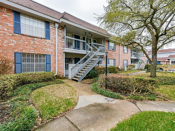 3rd image of 2350 Bering Dr APT 125