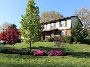 7009 Spur Rd, Springfield, VA 22153