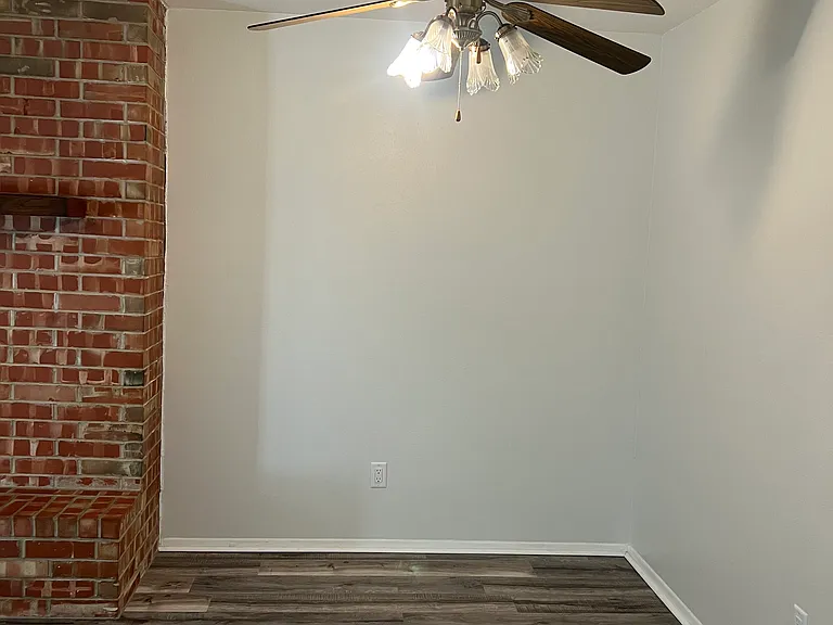 3407 Thurman St #A — Photo 2