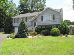 2557 Oxford Ave, South Plainfield, NJ 07080