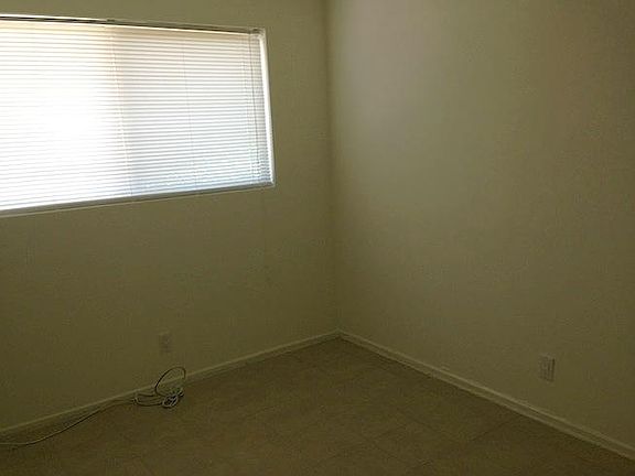5th image of 4714 W 166th St #4714