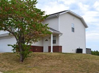 101 Hickory Ridge Dr, Saint Robert, MO 65584