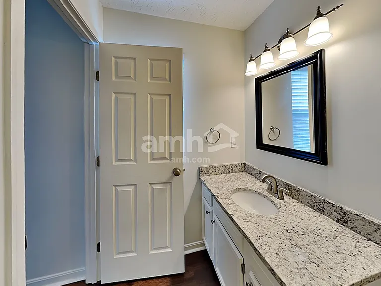 6635 Abingdon Hall — Photo 11